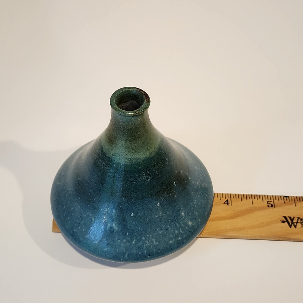 Signed OLEN HSU Studio Stoneware Pottery Hand-thrown Vase Ikebana Blue Green - Picture 6 of 7